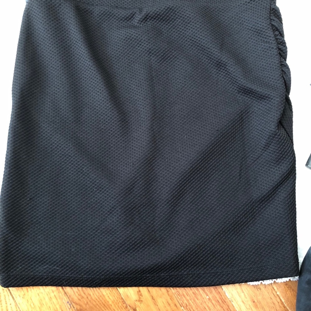 NEW HPπππ. DIVIDED Black Skirt Small - Picture 4 of 5